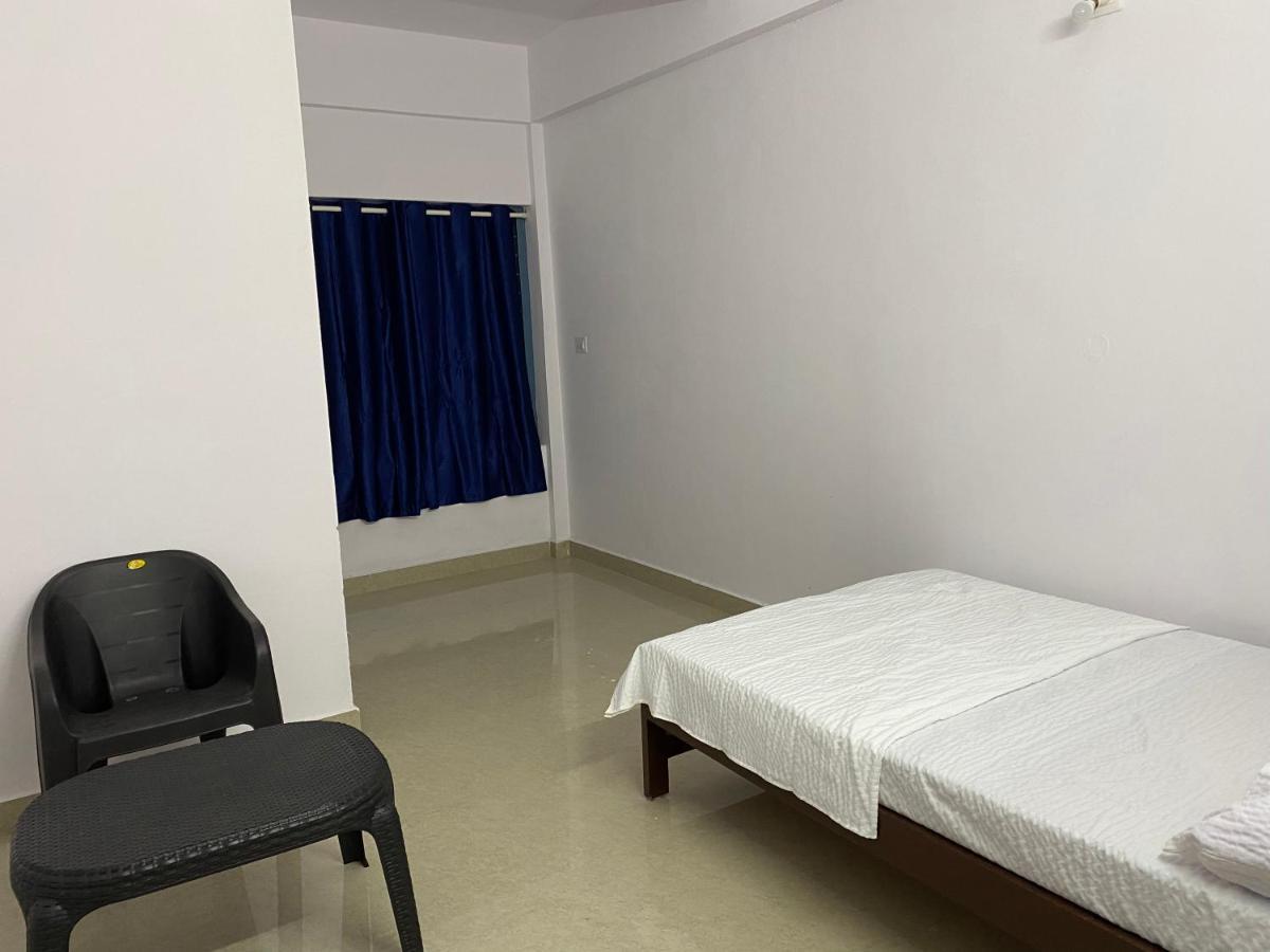 Erumely Central Homes Mundakāyam المظهر الخارجي الصورة